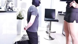 Ballbusting Boss – Lucy Zara