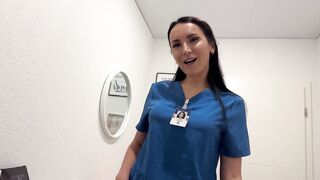 My Stepmom The Masseuse Fixed My Knees – With Her Mouth