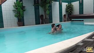 Anna Rose – Sex adventures in private swimming pool